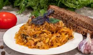 Бигус с квашеной капустой и картошкой